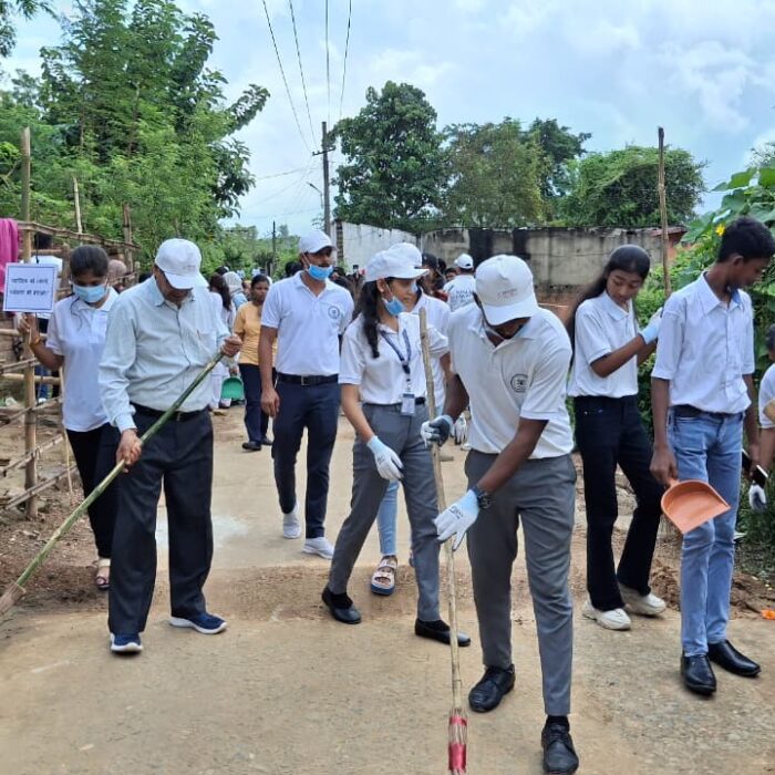 🧹 Swachhata Hi Seva Campaign at Sona Devi University, Ghatsila