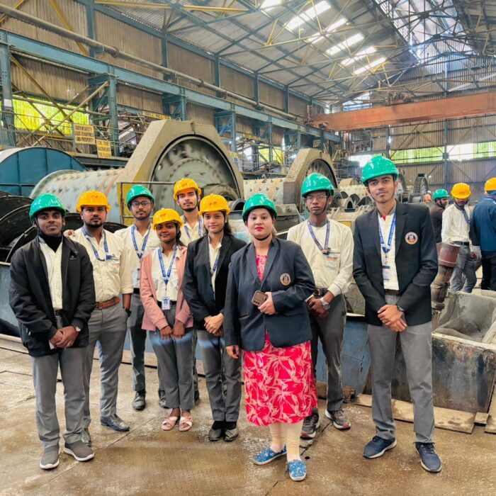 Industrial Visit by Students of School of Engineering & Technology 2025